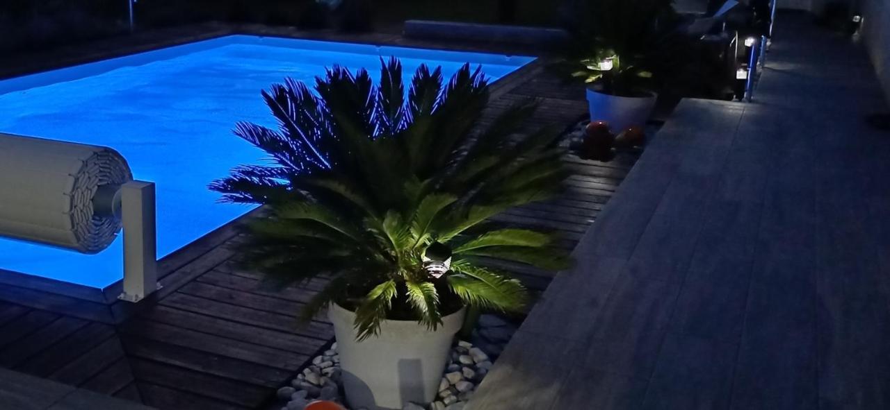 L'Atelier D'Adrien Apartment Lesgor Bagian luar foto